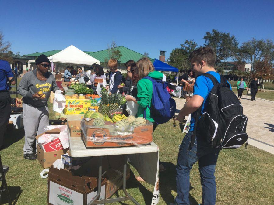 Students get farm-fresh food