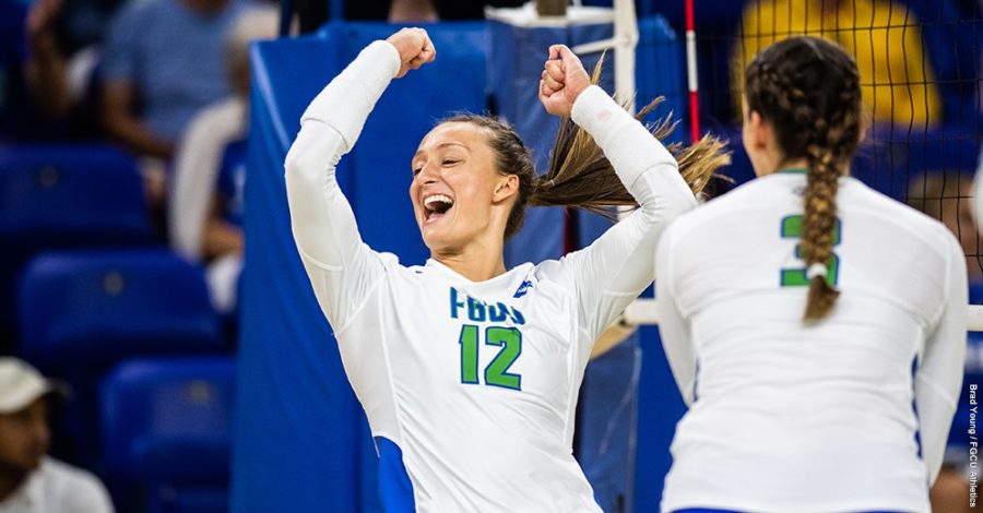 Photo+Provided+by+FGCU+Athletics+%2F%2F+Cortney+VanLiews+18+kill+performance+pushed+FGCU+past+North+Florida+in+a+3-0+victory+on+Friday+night.+