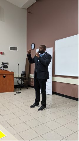 US Congressman Byron Donalds visits FGCU to talk about Critical Race Theory