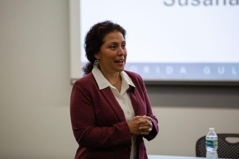 Presidential Search Finalist Susana Rivera-Mills answers faculty’s questions at the first presidential forum.