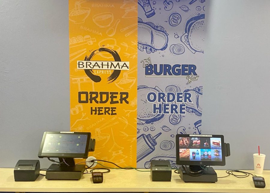 Brahma+Express+and+239+Burger+Bar+in+the+Cohen+Student+Union+have+order+ahead+kiosks+to+eliminate+the+time+that+students+have+to+wait+for+their+food%2C+Feb.+2%2C+2023.
