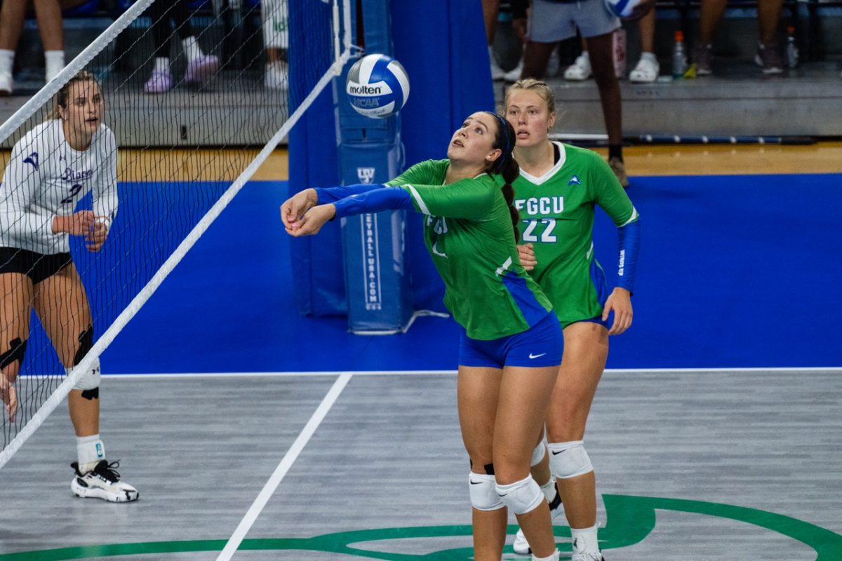 Eagles Volleyball Takes Sole ASUN Conference Lead in Weekend Doubleheader