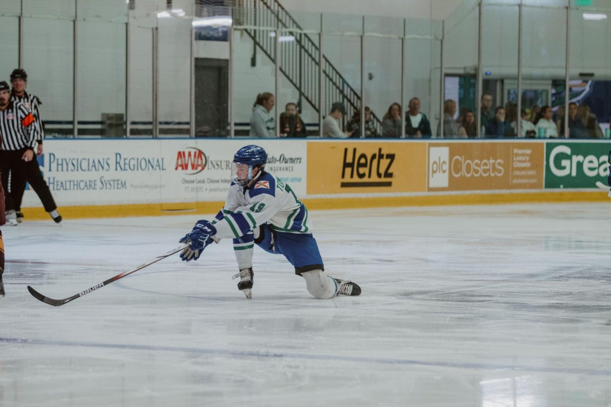 FGCU+Division+II+Club+Hockey+Closes+the+Regular+Season+in+Overtime+Thriller
