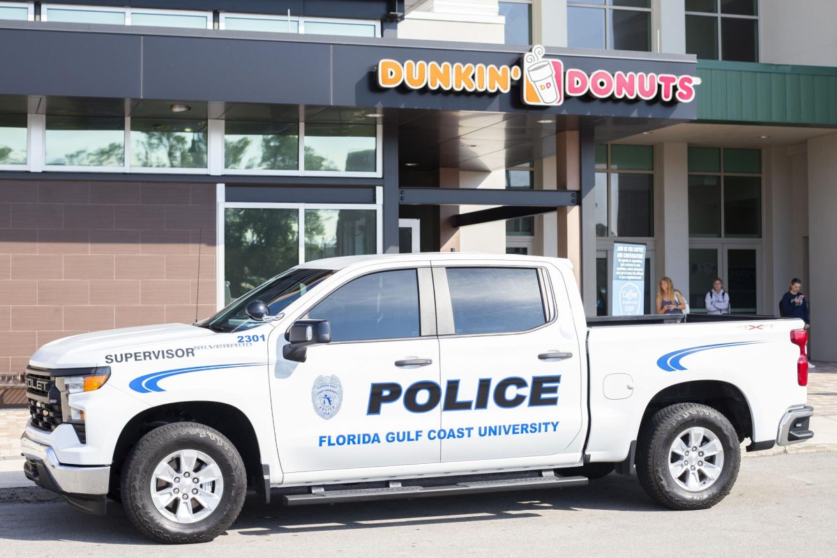 Coffee with a Cop Event Aims to Bring FGCU Community Together